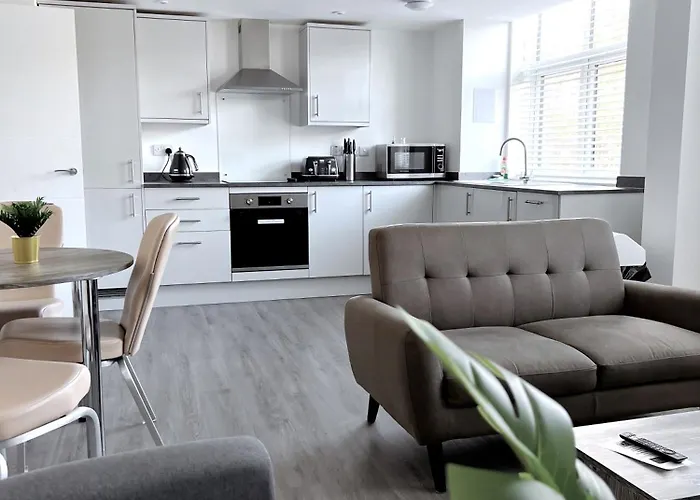 Ascot House Apartments